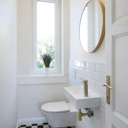 Apartment Luxury Bella - Centre W Free Parking