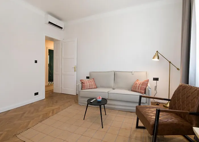 Luxury Bella - Centre W Free Parking *