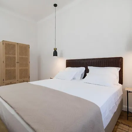 Luxury Bella - Centre W Free Parking Apartman